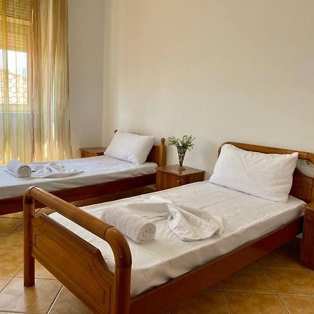 Roel Apartments Shkodra Center Kültér fotó