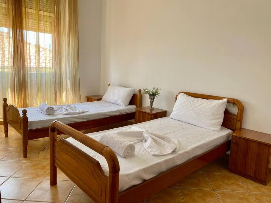 Roel Apartments Shkodra Center Kültér fotó
