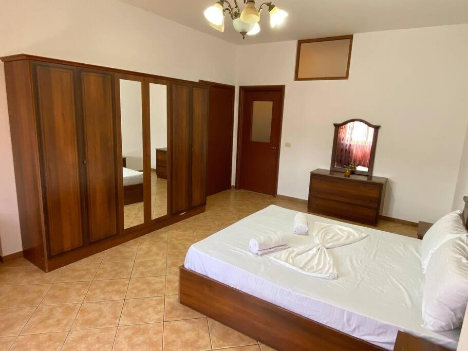 Roel Apartments Shkodra Center Kültér fotó
